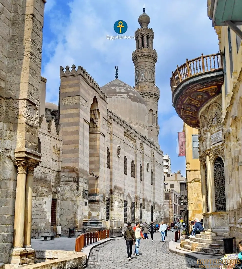 El Muez street