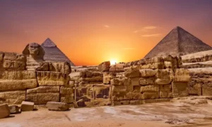 Giza-Pyramids-and-Saqqara-Tour-Pyramids-Sphinx-Tombs