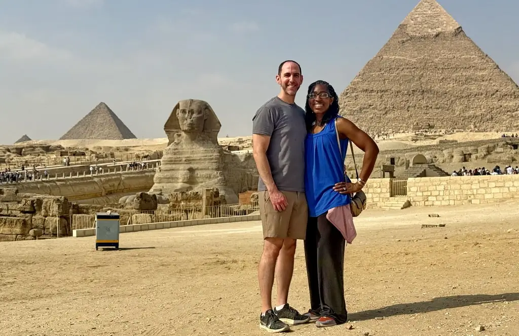 Layover tour to Pyramids and GEM