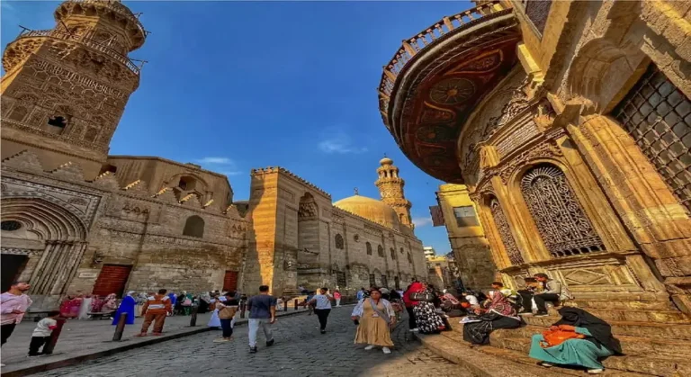 Private Islamic Cairo Tour; El-Muizz Street & Khan El-Khalili Bazaar