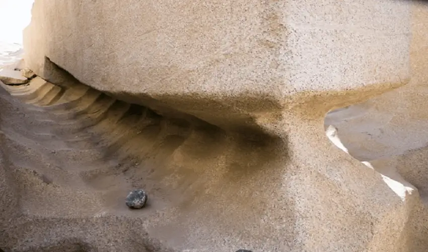 Transportation Theories Moving a 42-Meter Giant