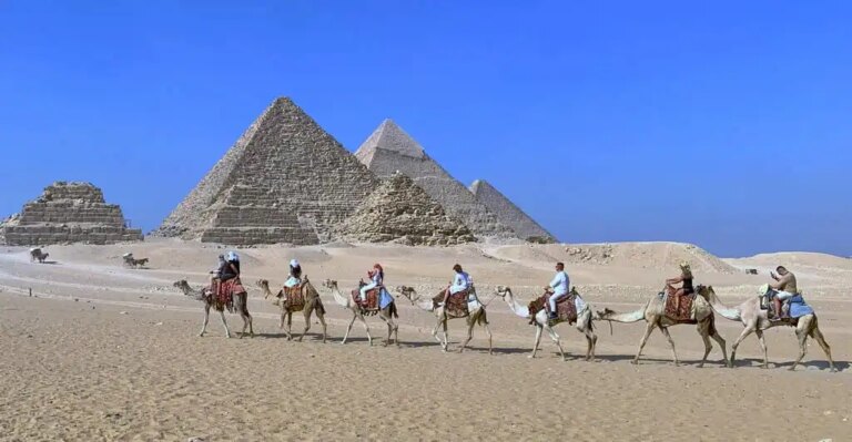4 days family tour - cairo and alexandria from luxor