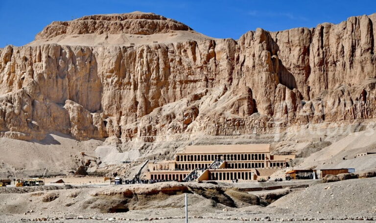 Hatshepsut temple 4