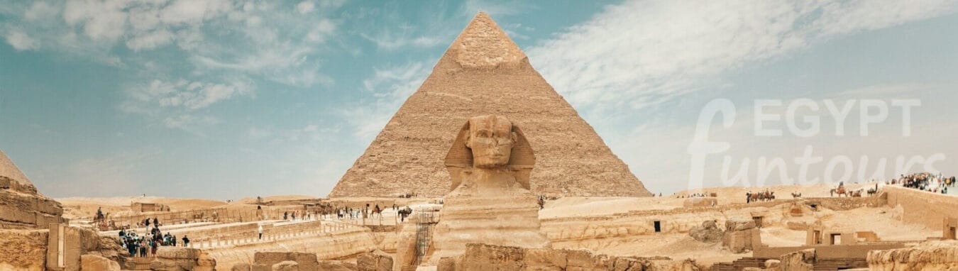 Pyramids sphinx from east side