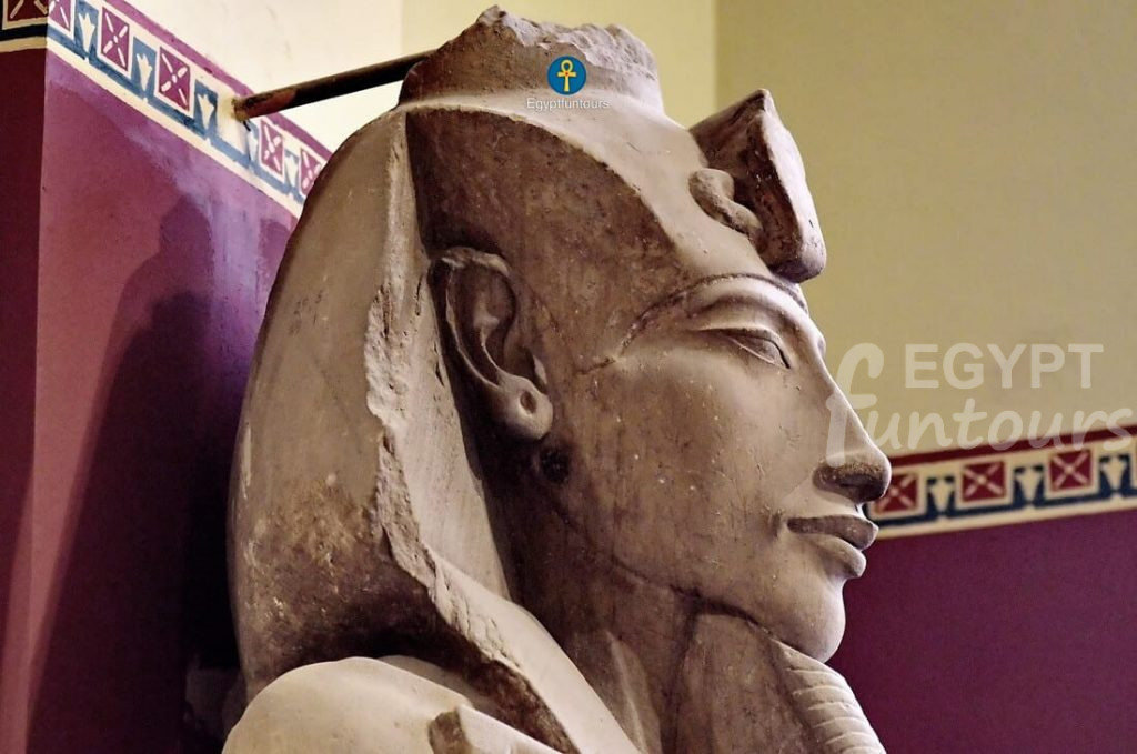 Akhenaten Statue - Egyptian Museum in Tahrir Square