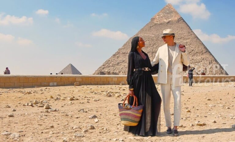 pyramids honeymooners