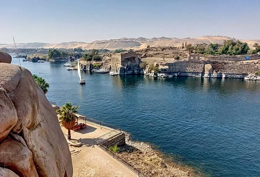 How to Get There & What to Expect