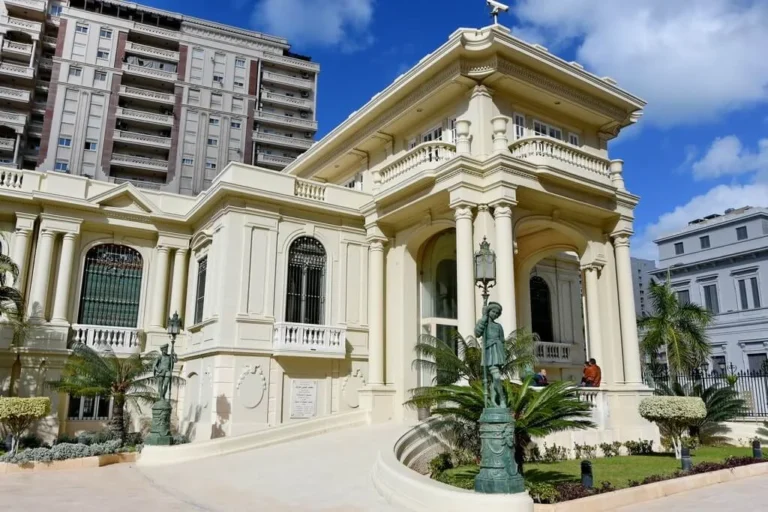 The Royal Jewelry Museum - Alexandria's Hidden Palace of Dazzling Treasures