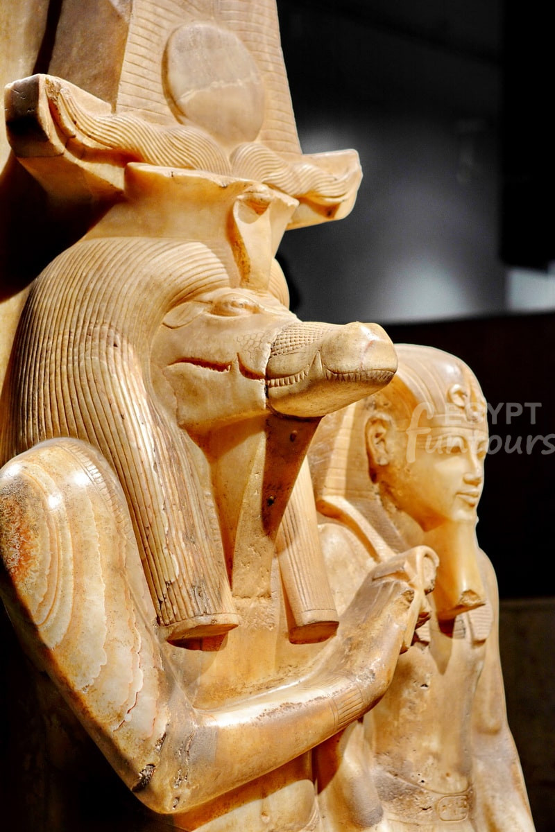 luxor museum artifacts 9