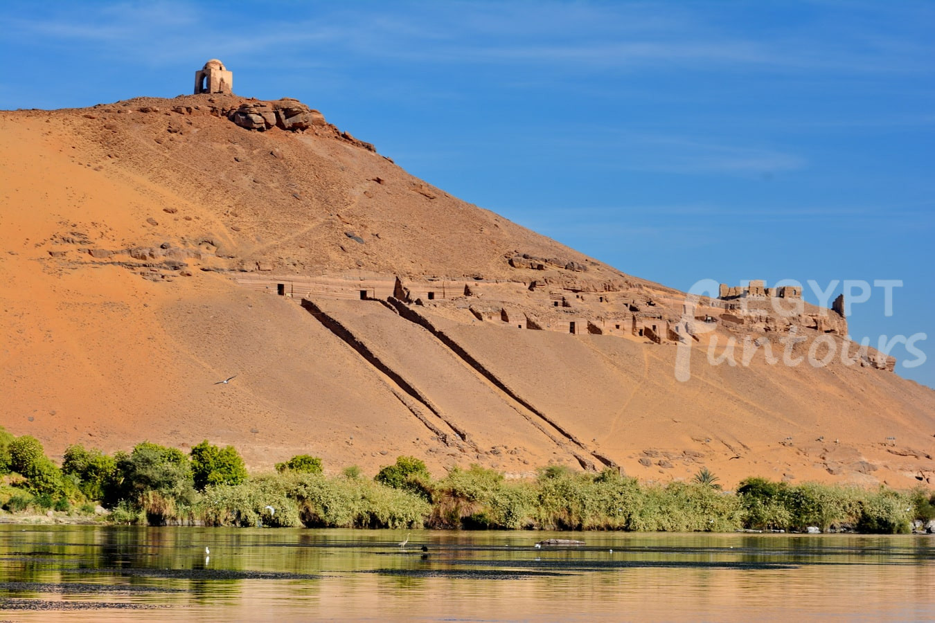 nobles tombs aswan nile