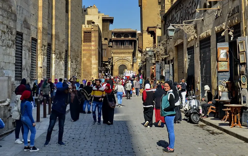 A Walker's Guide; The Treasures of Al-Muizz Street