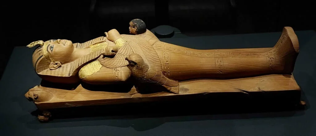 Tutankhamun Soul Statuate