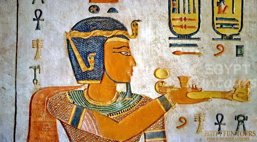 queen titi tomb luxor