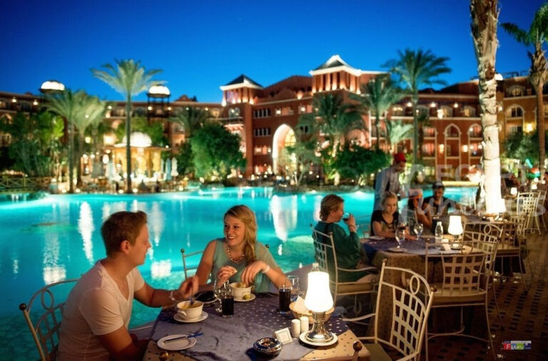 Family vacation itinerary - 10 days luxury tour - Hurghada City