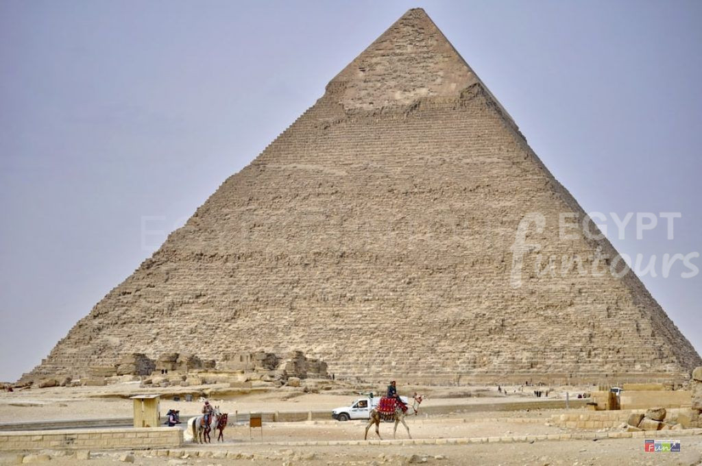 King Chephren's Pyramid - Egypt Fun Tours