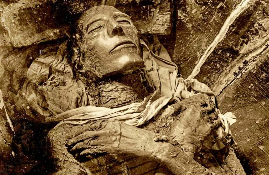 The Death of the King - Mummy-of-King-Seti-I