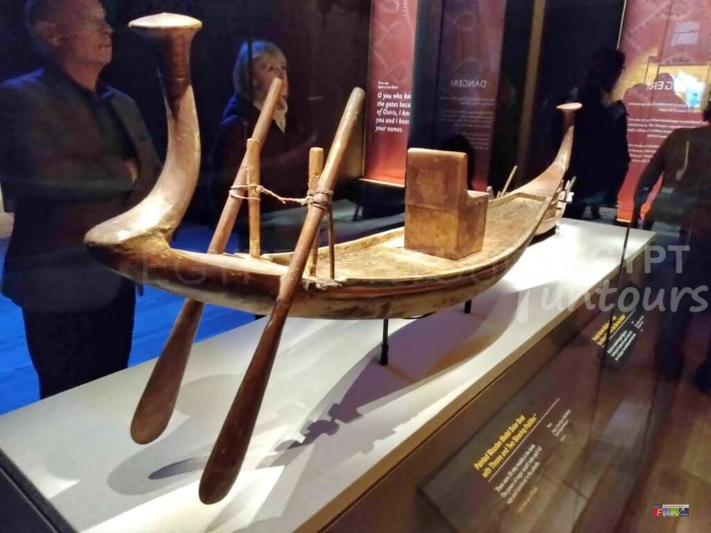 Tutankhamun's boat Model - Egypt Fun Tours