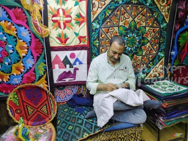 Souq Al Khayamiya Tentmakers MarkeEgypt Fun Tours