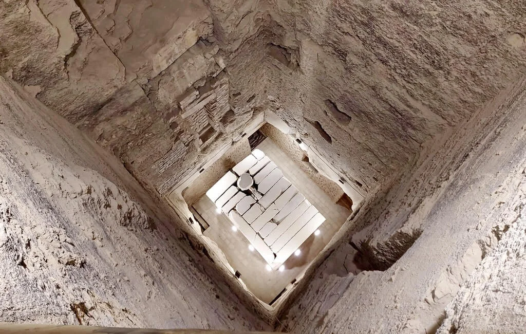 The Burial Chamber A Subterranean Labyrinth