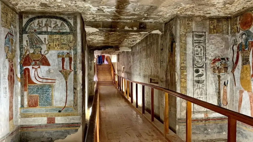 2-day Luxor tour from Cairo by plane - Egypt Fun Tours