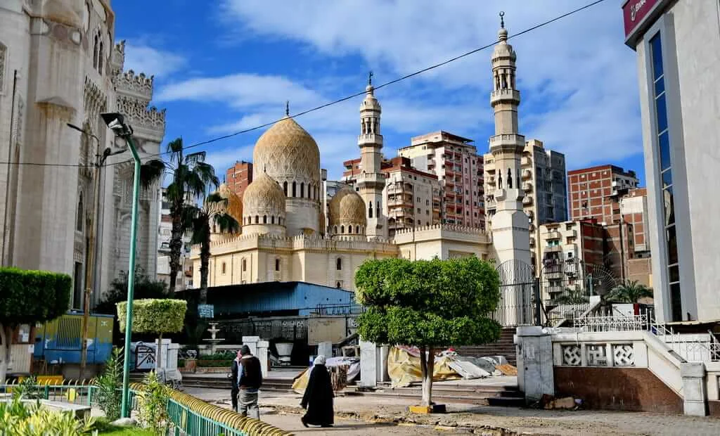 Private Alexandria Day Trip from Cairo; Exploring the Graeco-Roman Pearl of the Mediterranean - Abulabaas Mosque