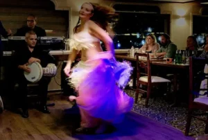 Cairo belly dance show - Egypt Fun Tours