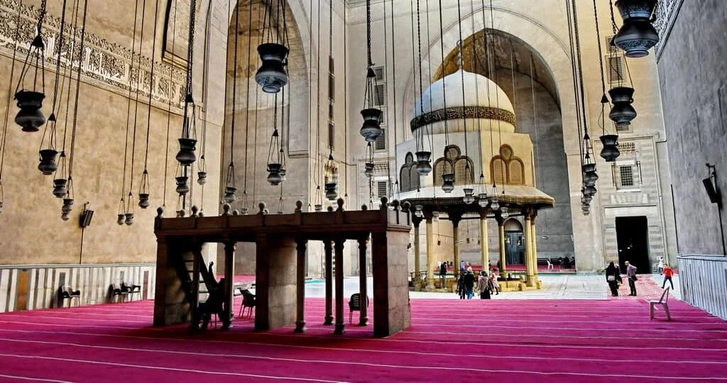 The Architectural Marvel A Fusion of Style - Sultan Hassan Mosque