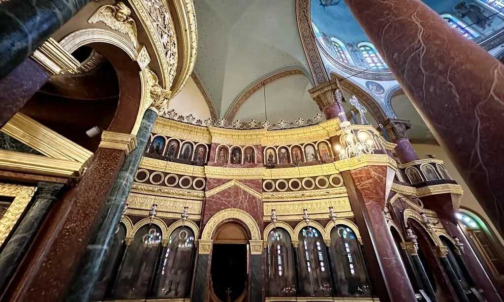 The interior of the church - Egypt Fun Tours
