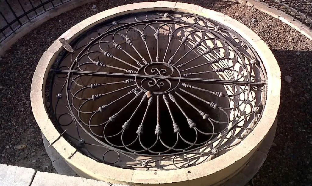 The Well of Moses and Local Legends