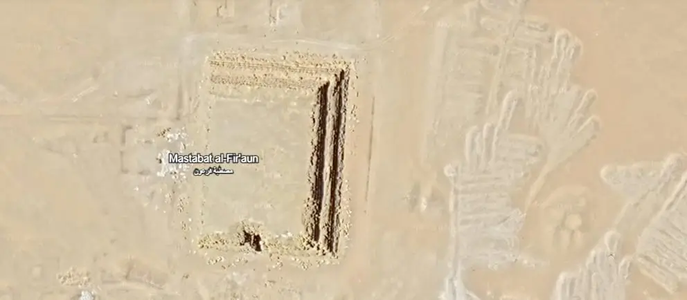 Architectural Design; The Giant Sarcophagus Structure