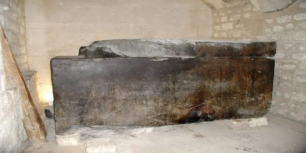 The Basalt Sarcophagus