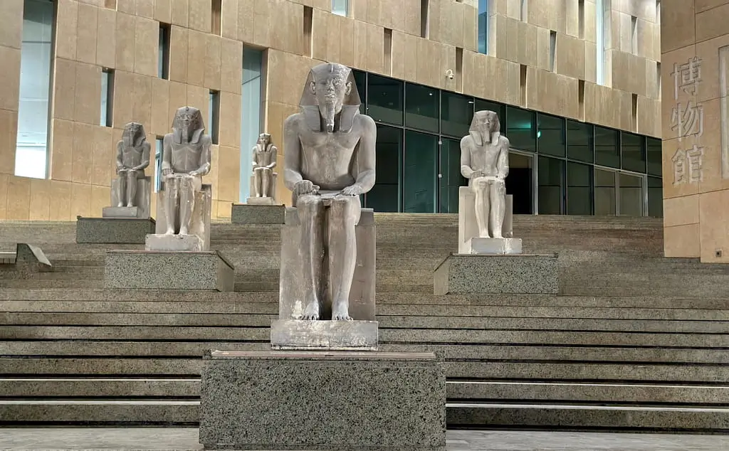 The Hidden Army The Ten Life-Sized Statues of Senusret I