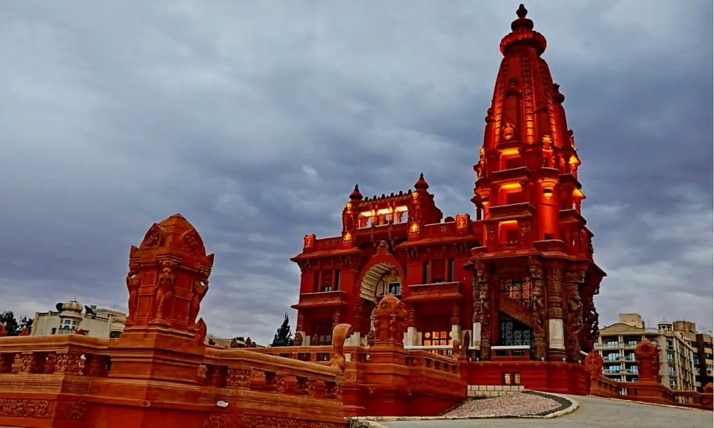 The Palace as a Cinematic Icon