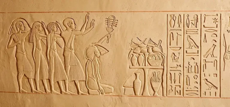 The Tomb of Ptahemwia; The Amarna Style in Saqqara