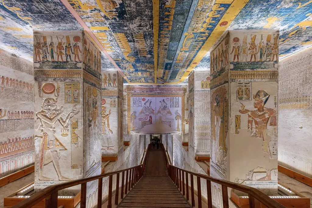 Why the Tomb of Ramesses VI (KV9) is a Visual Masterpiece