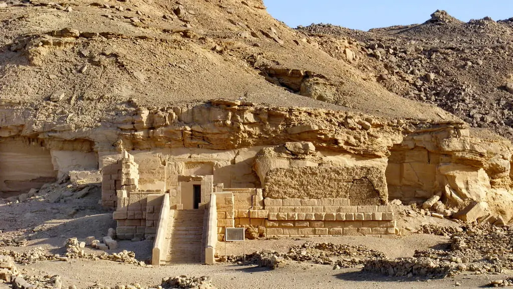 El-Kab Tombs The Strategic Legacy of Ancient Nekheb