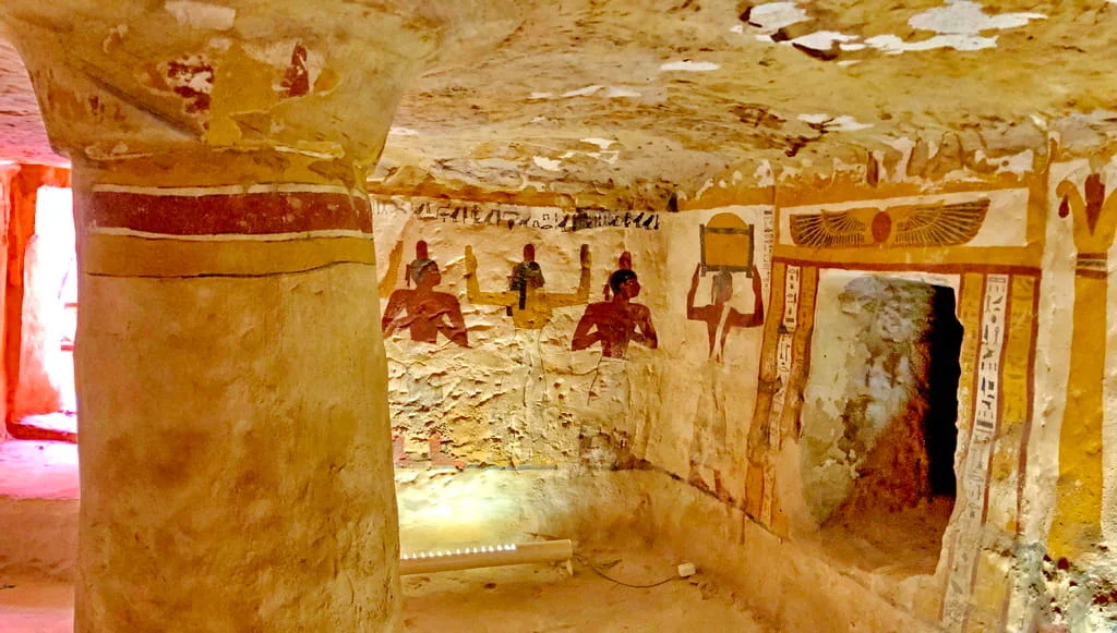 Tomb of Bannentiu: The Historical Context of the 26th Dynasty - Qasr Selim Bahariya Oasis