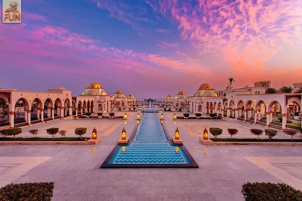 Sahl Hasheesh Beaches and Promenade