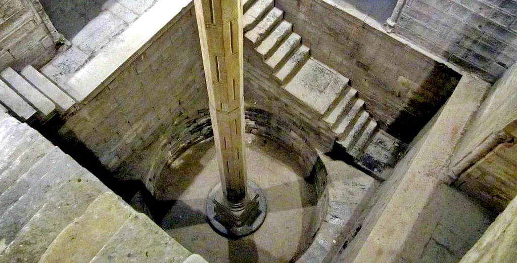 The Rhoda Island Nilometer A Medieval Masterpiece