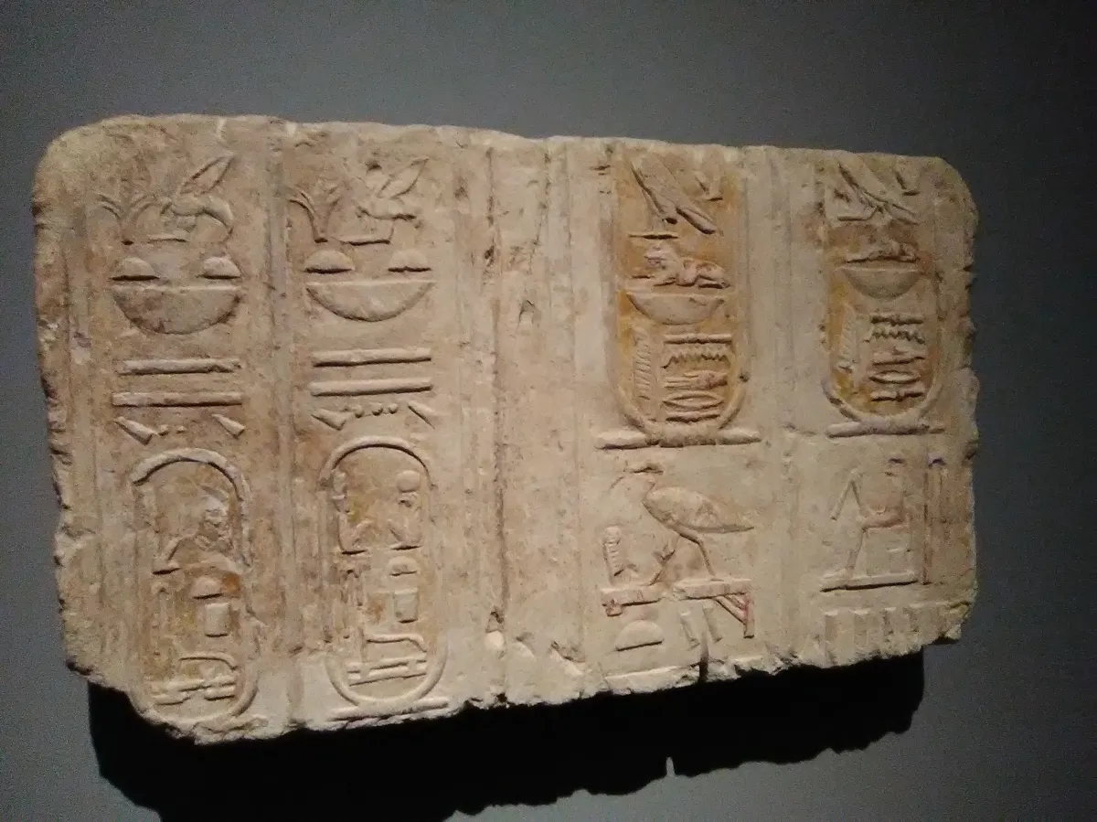 The Royal Cartouche A Tool of Political Legitimacy