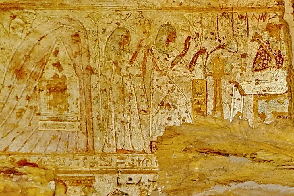 The Statues of the Inner Niche