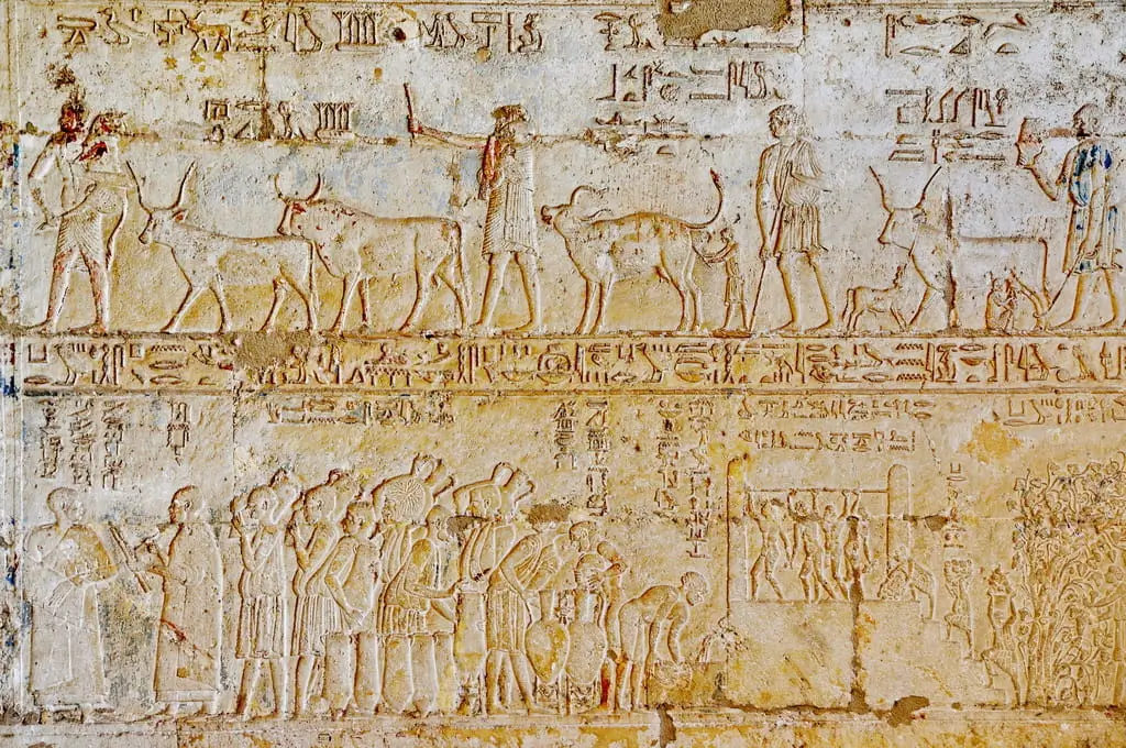 The Subterranean World The Catacombs of Tuna el-Gebel - tomb of Petosiris