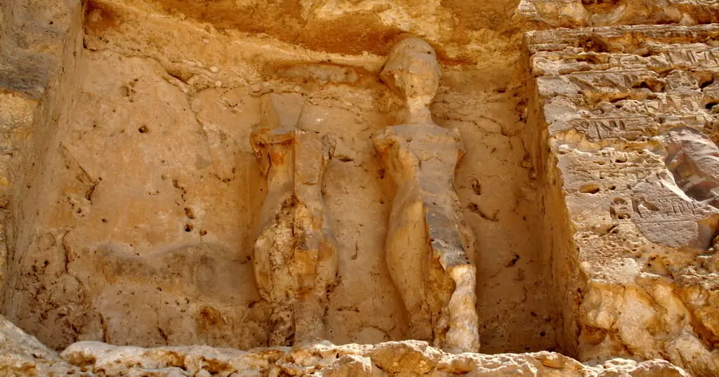 Traveler’s Guide Visiting Amarna Today