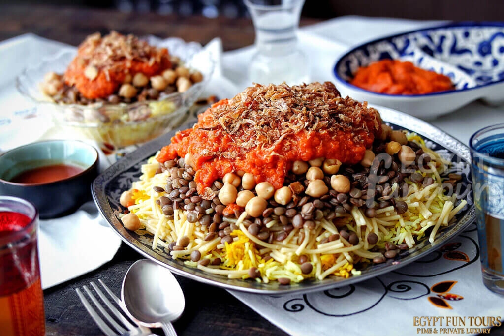 Egyptian traditional food - Koshari: popular traditional foods