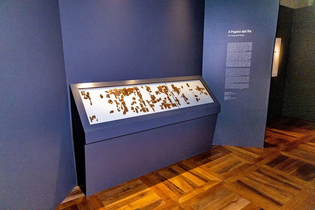 The Missing Links in the Turin King List and Abydos King List
