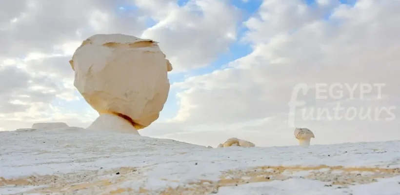 2-Day White Desert & Bahariya Oasis Private Safari; A Surreal Expedition from Cairo