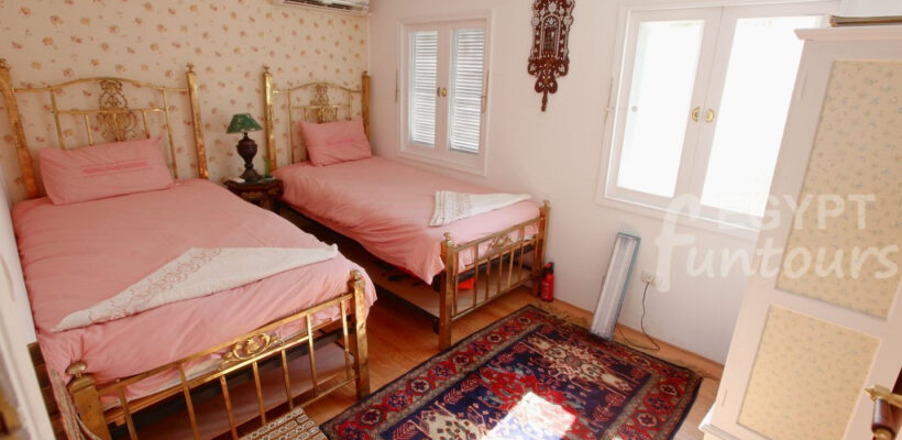 4 Accommodation Zekrayaat