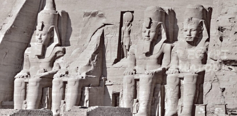 Ramses II statues