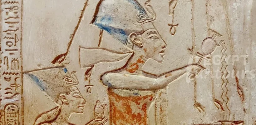 Ankh under the reign of King Akhenaten Ankh the Key of life by the ancient Egyptians Egypt Fun Tours