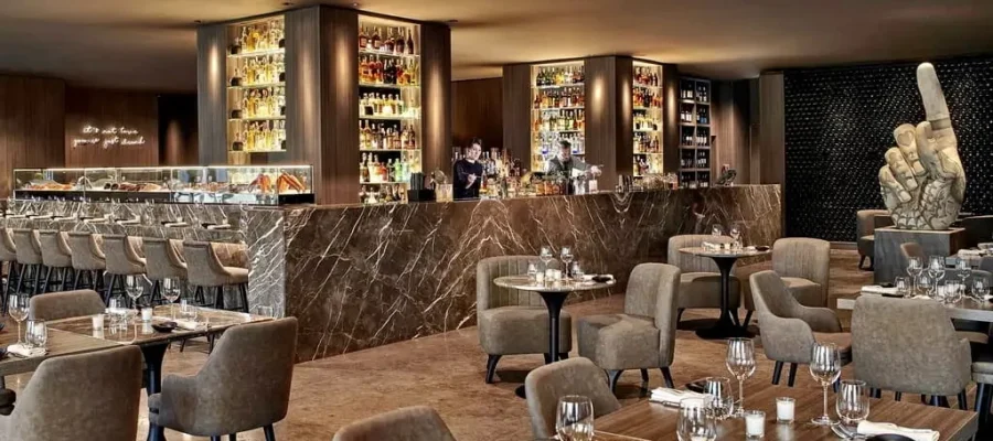 Bullona Milanese; Glamour on the Banks of the Nile